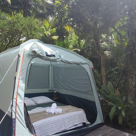 Camping A La Ferme Gros-Morne 外观 照片