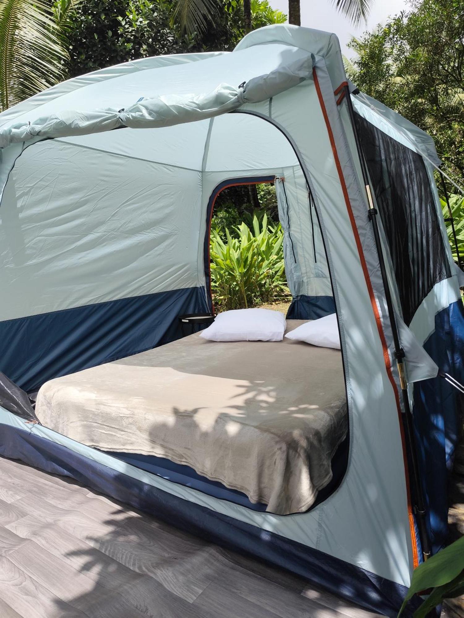 Camping A La Ferme Gros-Morne 外观 照片