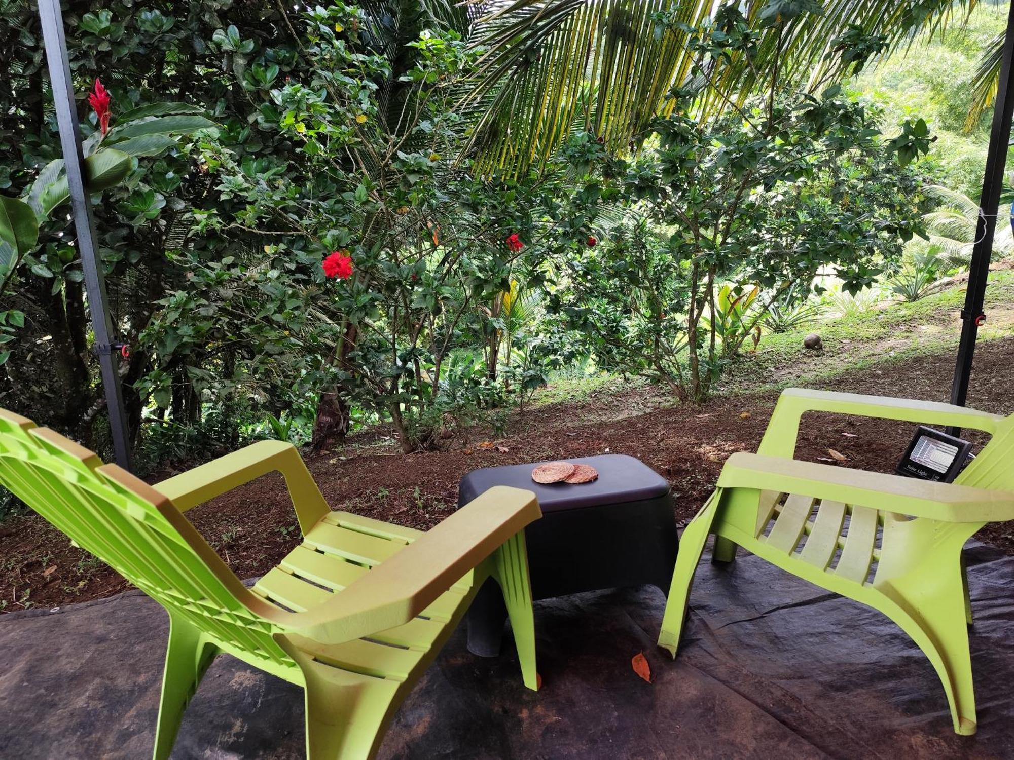 Camping A La Ferme Gros-Morne 外观 照片